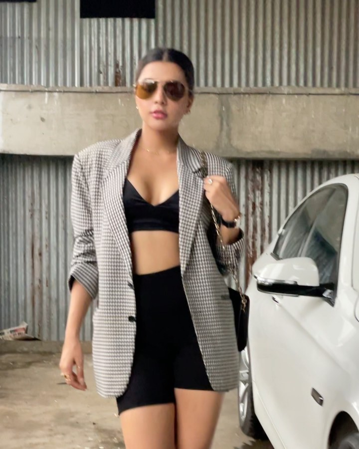 Ruhi Singh Ruhi Singh