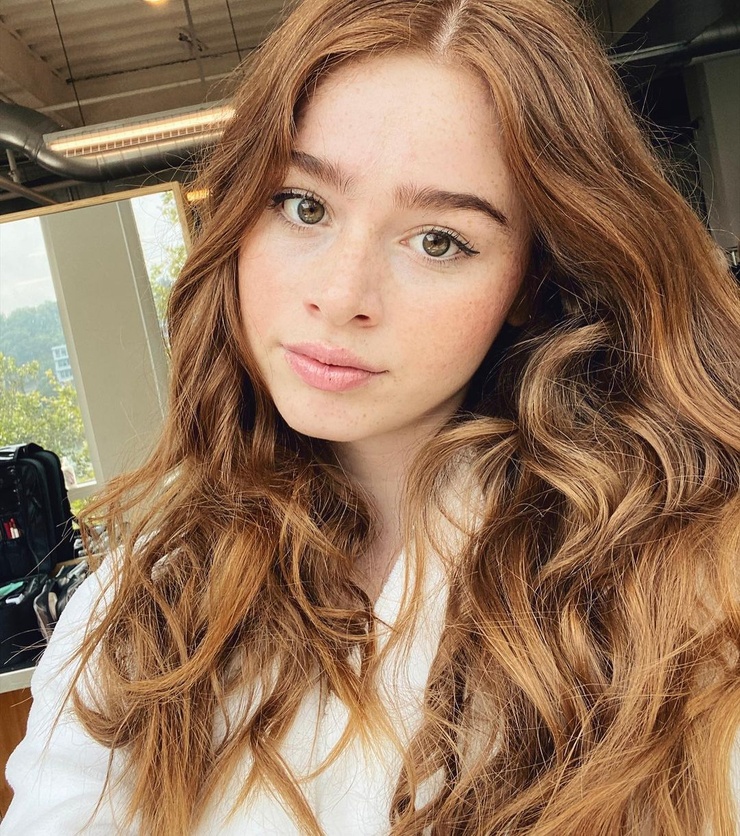 Chloe Melton Chloe Melton