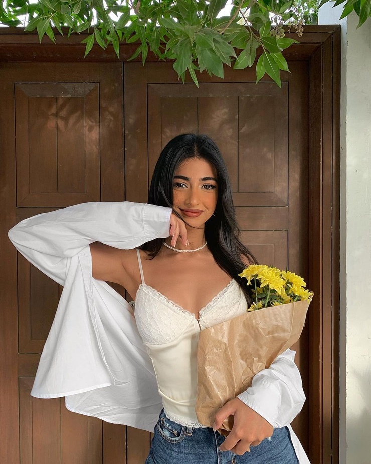 Iffat Marashi