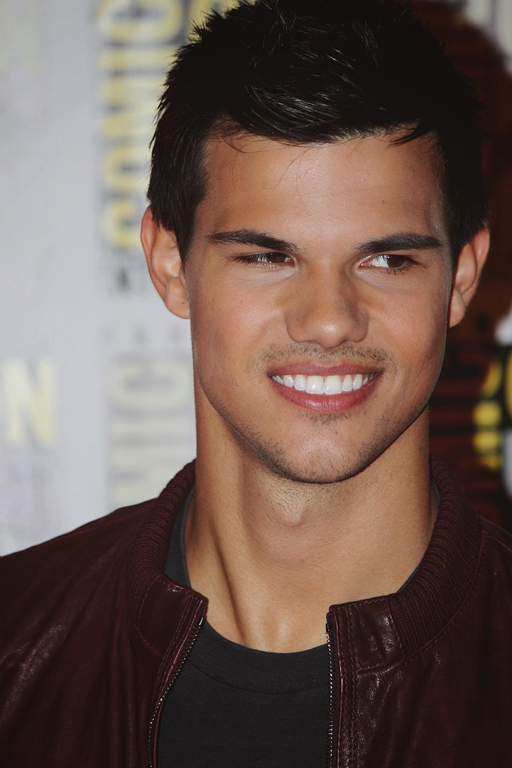 Taylor Lautner