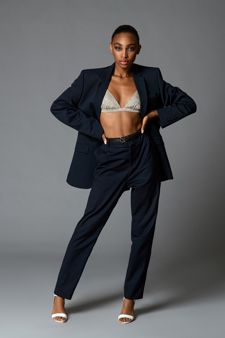 Lena Mango