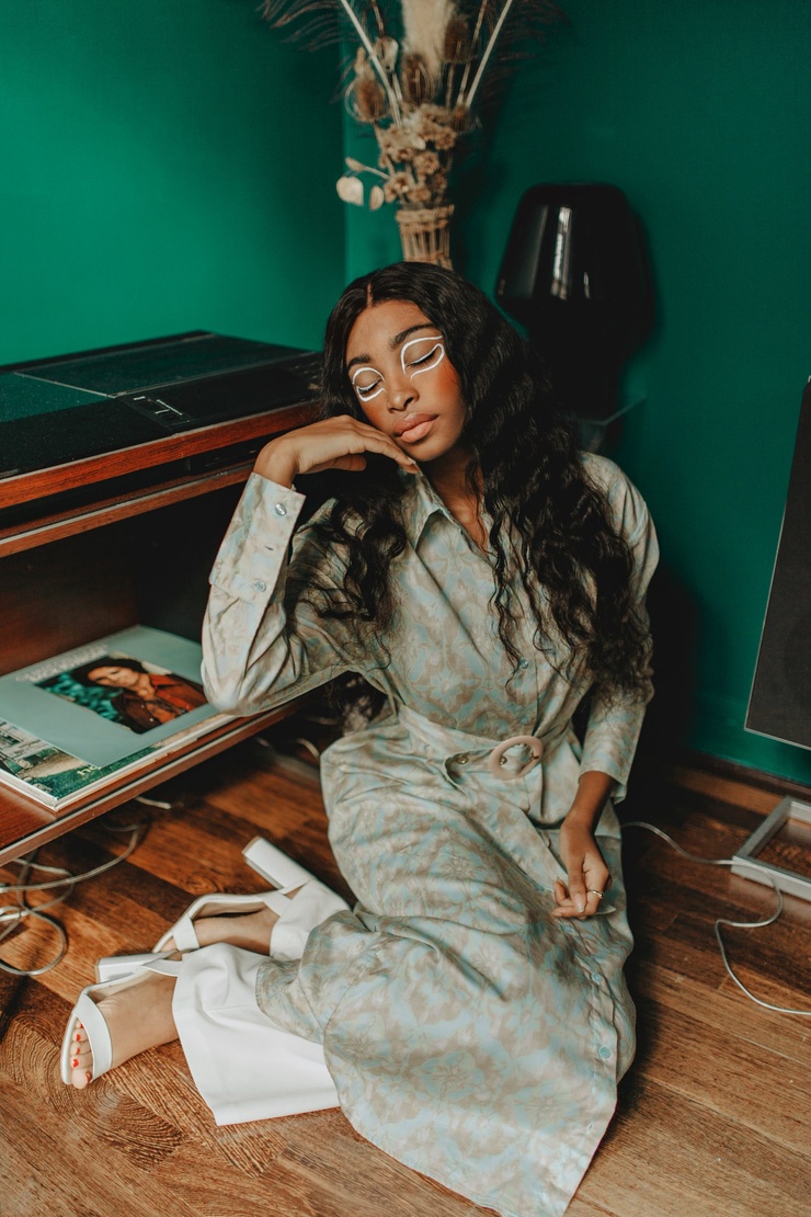 Lena Mango