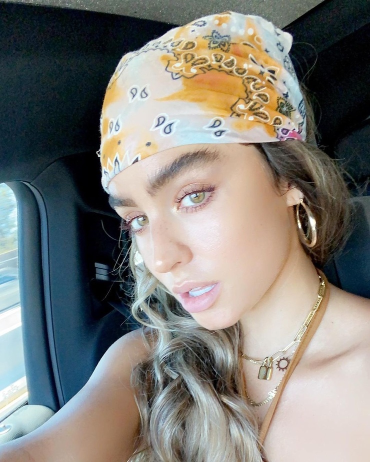 Sommer Ray