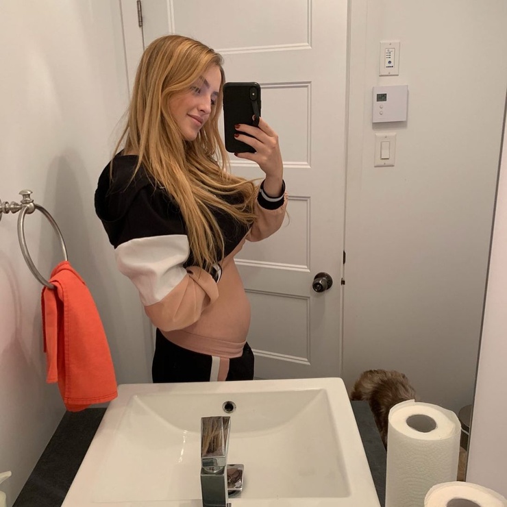 Alicia Moffet