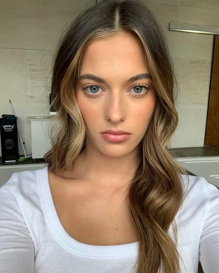taya brooks