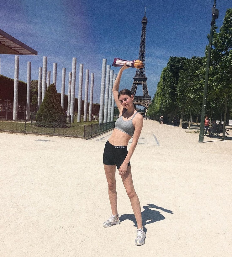 Clarisse Lemoine