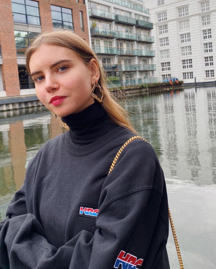 Clarisse Lemoine