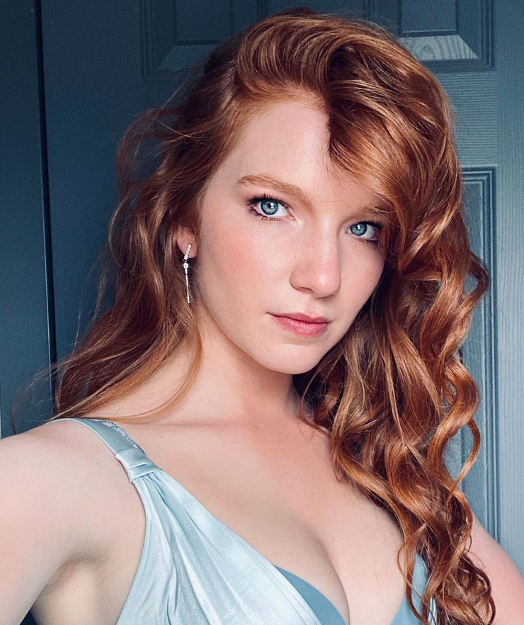Annalise Basso Annalise Basso