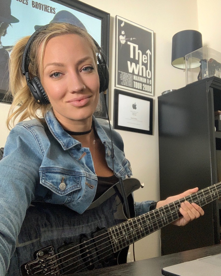 Nita Strauss