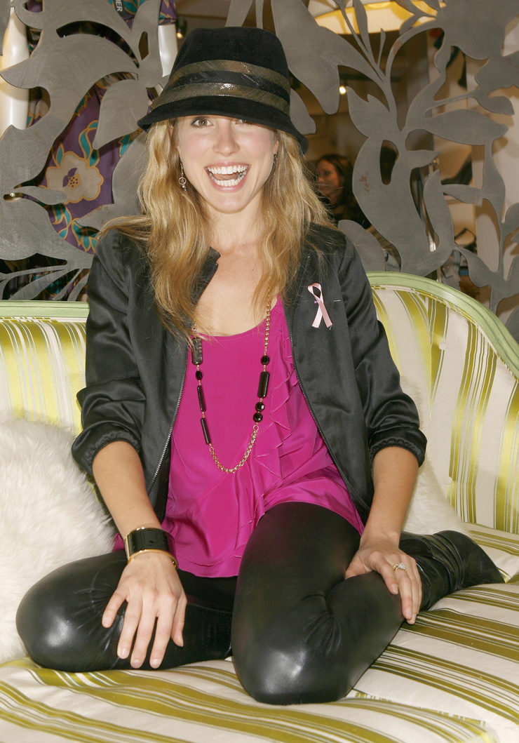 Sarah Carter Sarah Carter