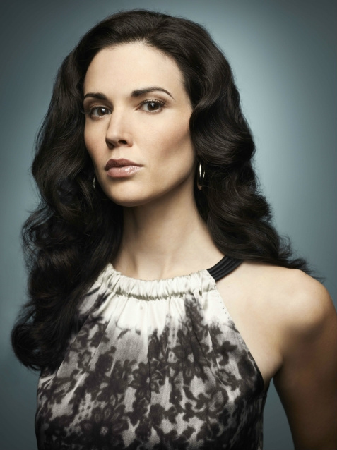 Laura Mennell Laura Mennell