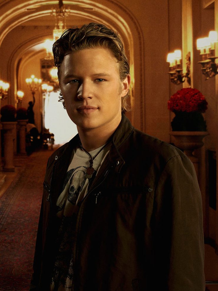 Christopher Egan Christopher Egan