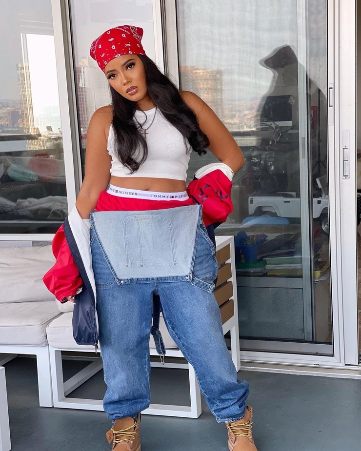 Angela Simmons