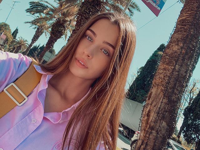 Elya Ahmedova