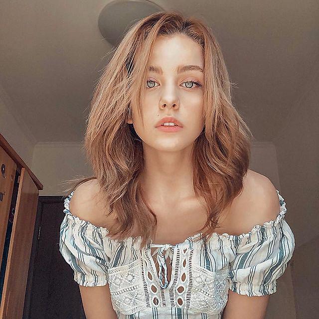 Elya Ahmedova Elya Ahmedova