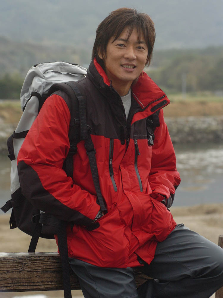 Hitoshi 