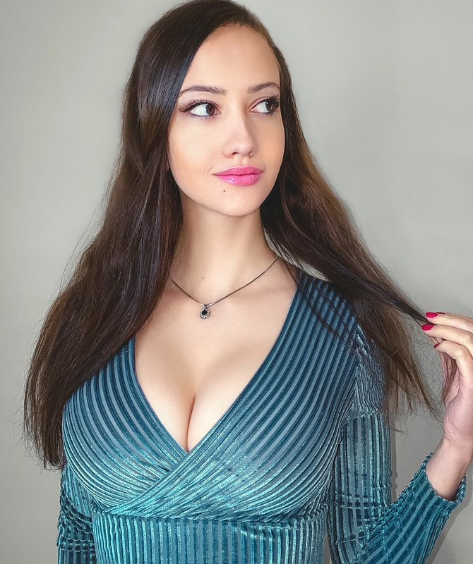 Cécile Haussernot Cécile Haussernot