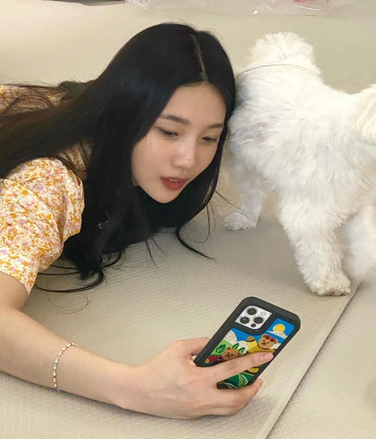 Joy (Park Soo Young)