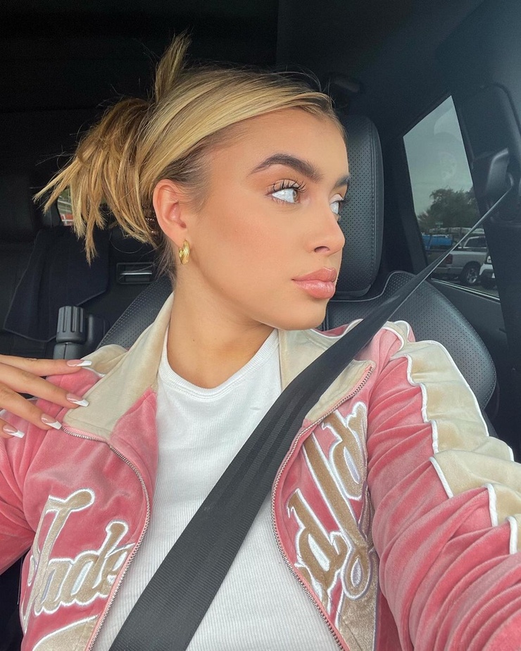 Kalani Hilliker