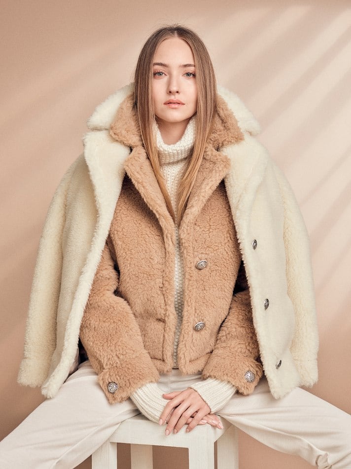BARBORA UHROVA BARBORA UHROVA