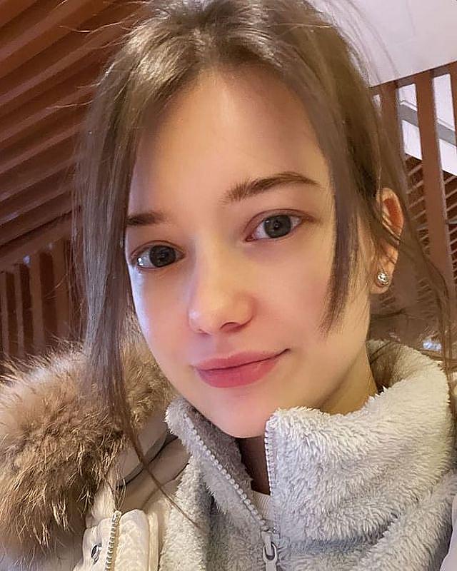 Anastasia Cebulska Anastasia Cebulska