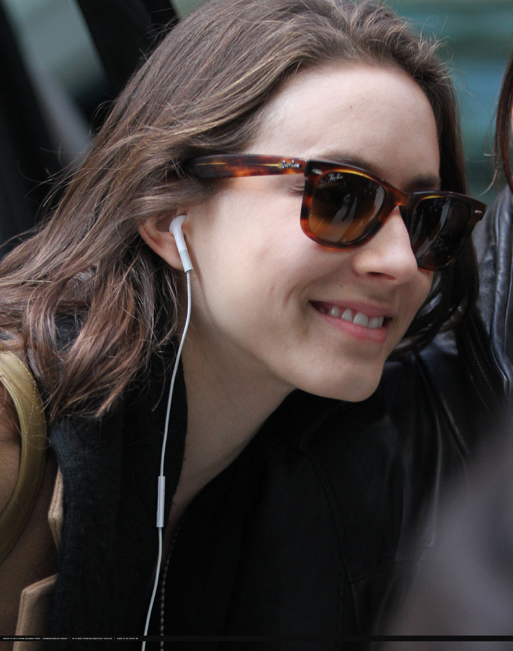 Troian Bellisario Troian Bellisario