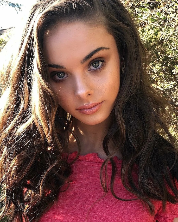 Meika Woollard Meika Woollard