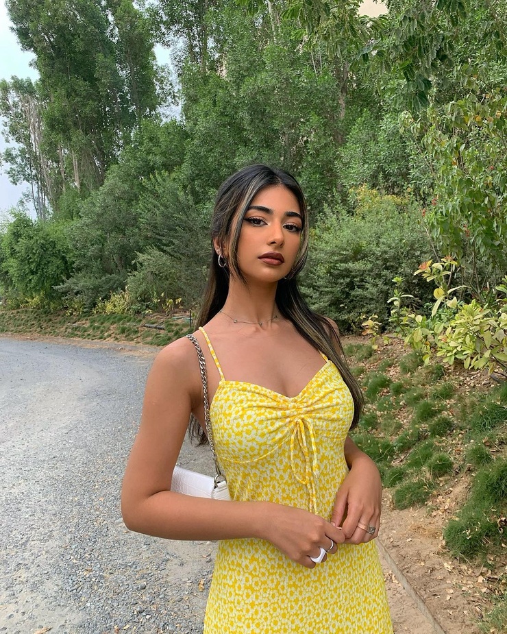 Iffat Marashi
