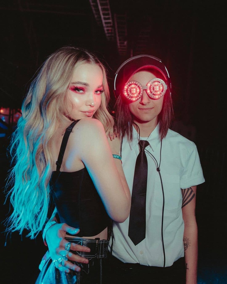Dove Cameron