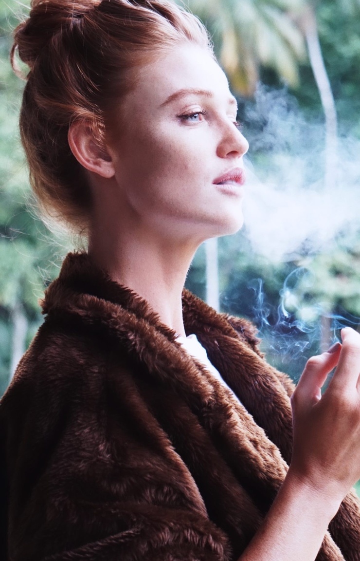 Cintia Dicker Cintia Dicker