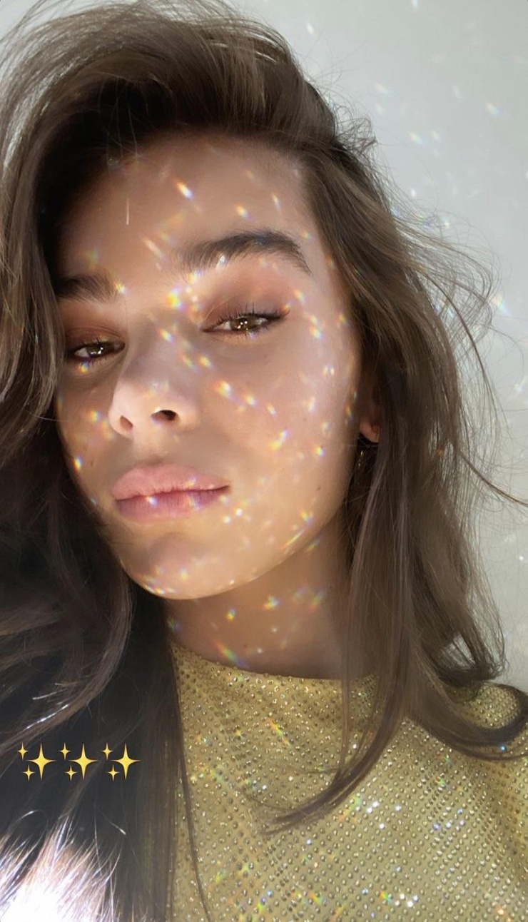 Hailee Steinfeld