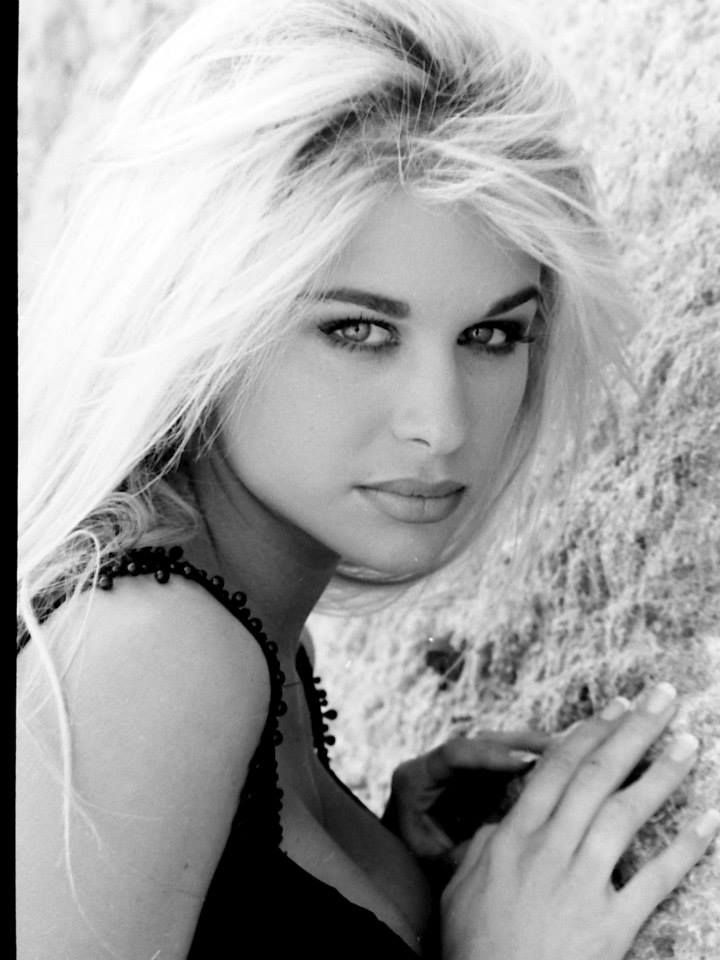 Bobbie Brown