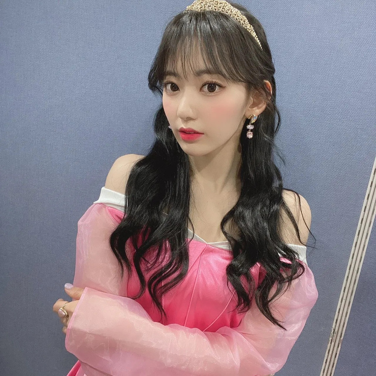 Sakura Miyawaki