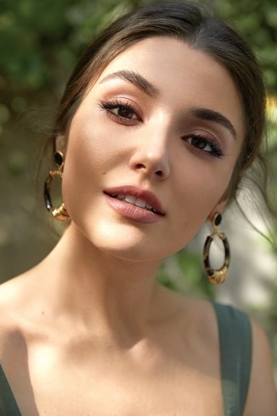 Hande Erçel