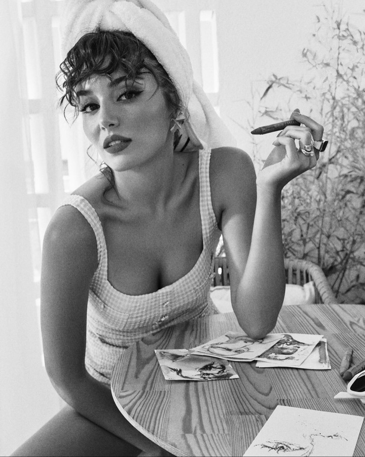 Hande Erçel Hande Erçel