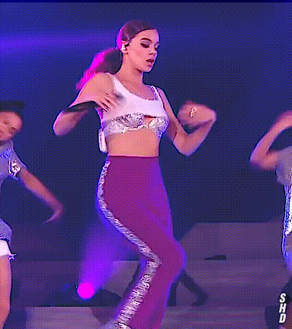 Hailee Steinfeld Hailee Steinfeld