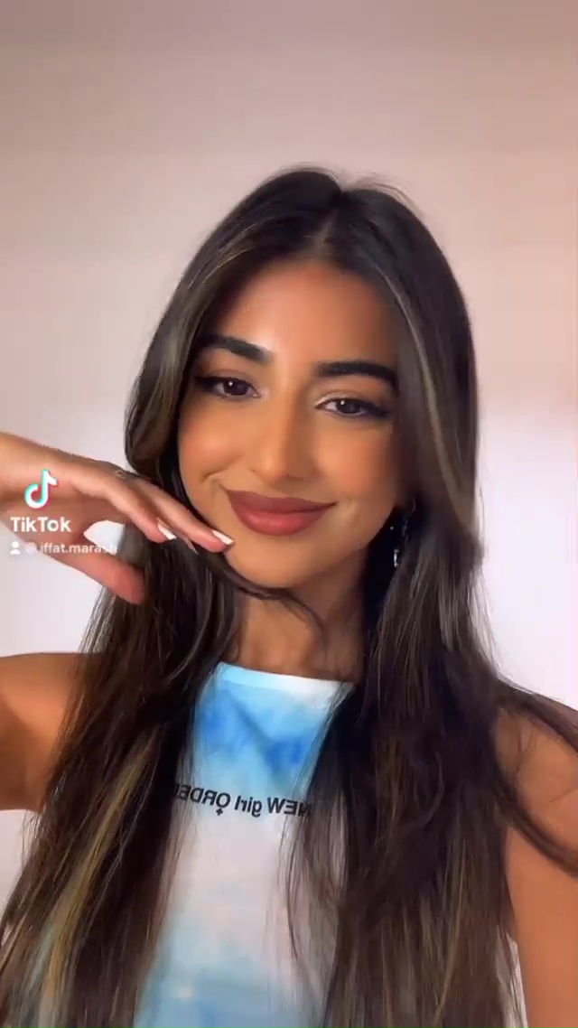 Iffat Marashi