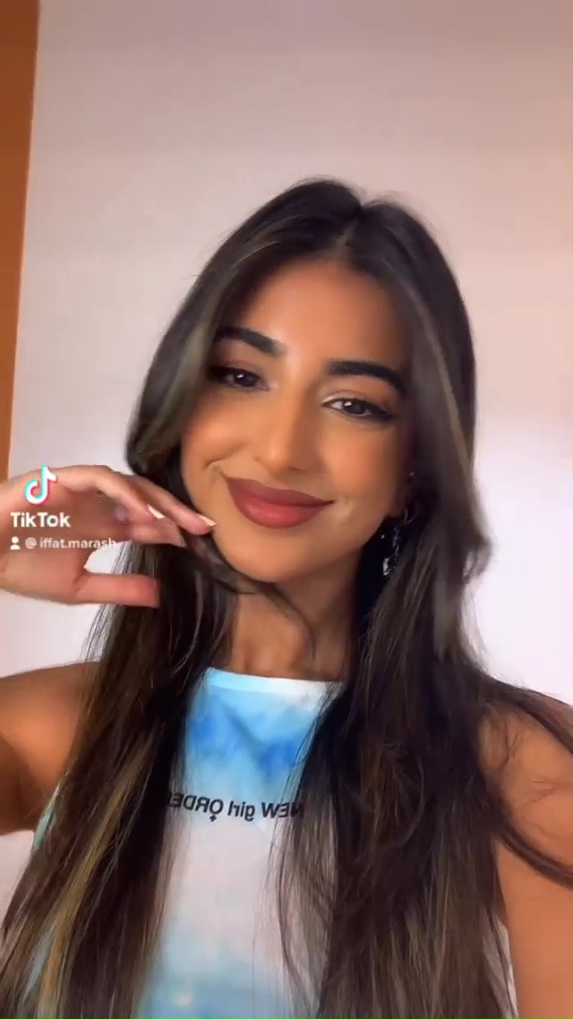 Iffat Marashi
