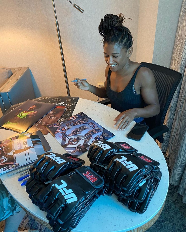 Angela Hill