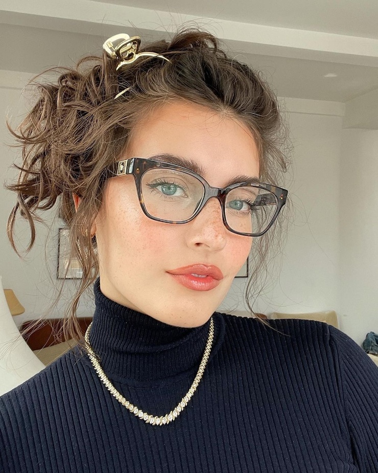 Jessica Clements Jessica Clements