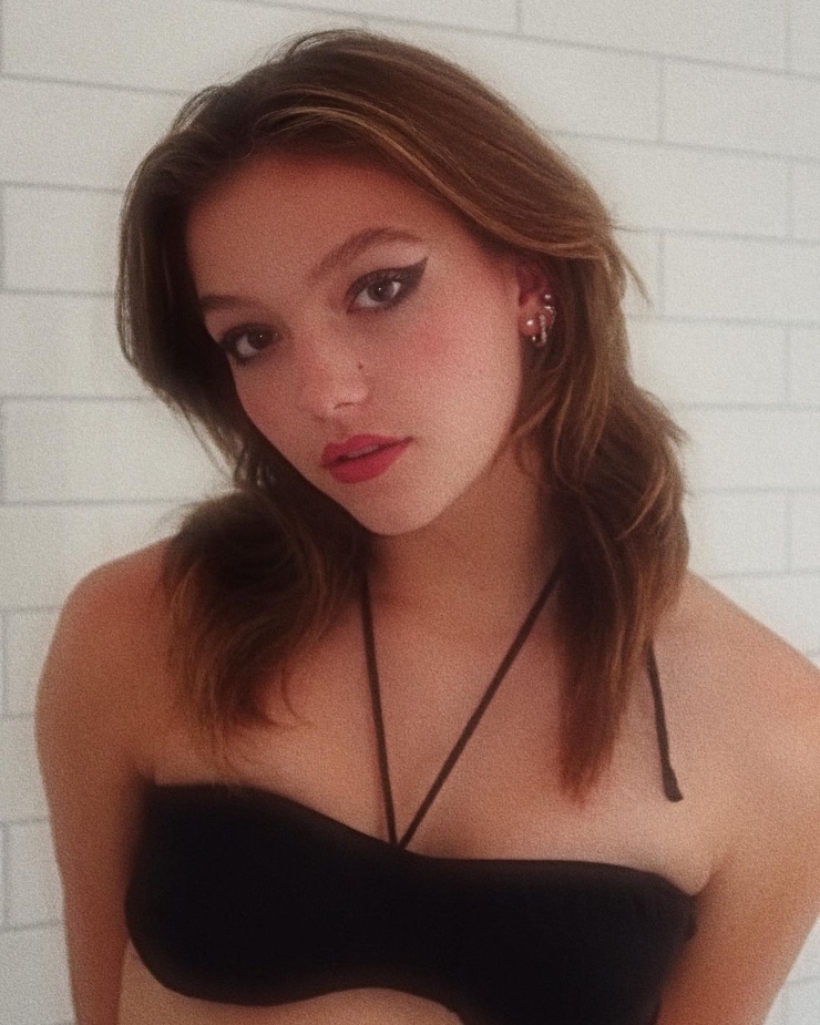 Jayden Bartels Jayden Bartels