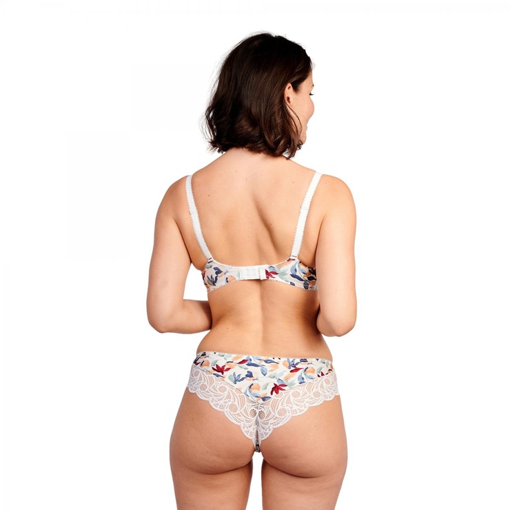 Sabrina Laport