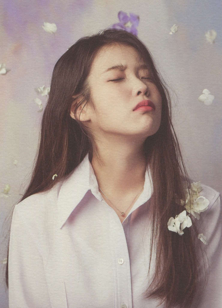IU