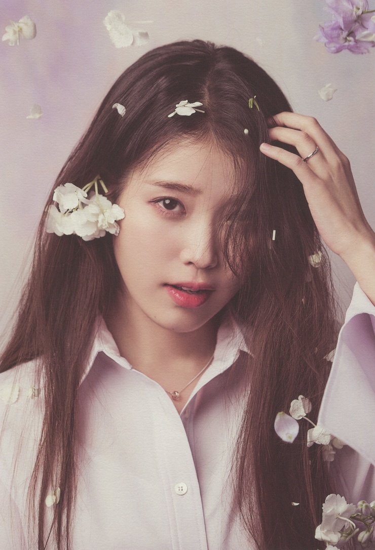 Picture of IU