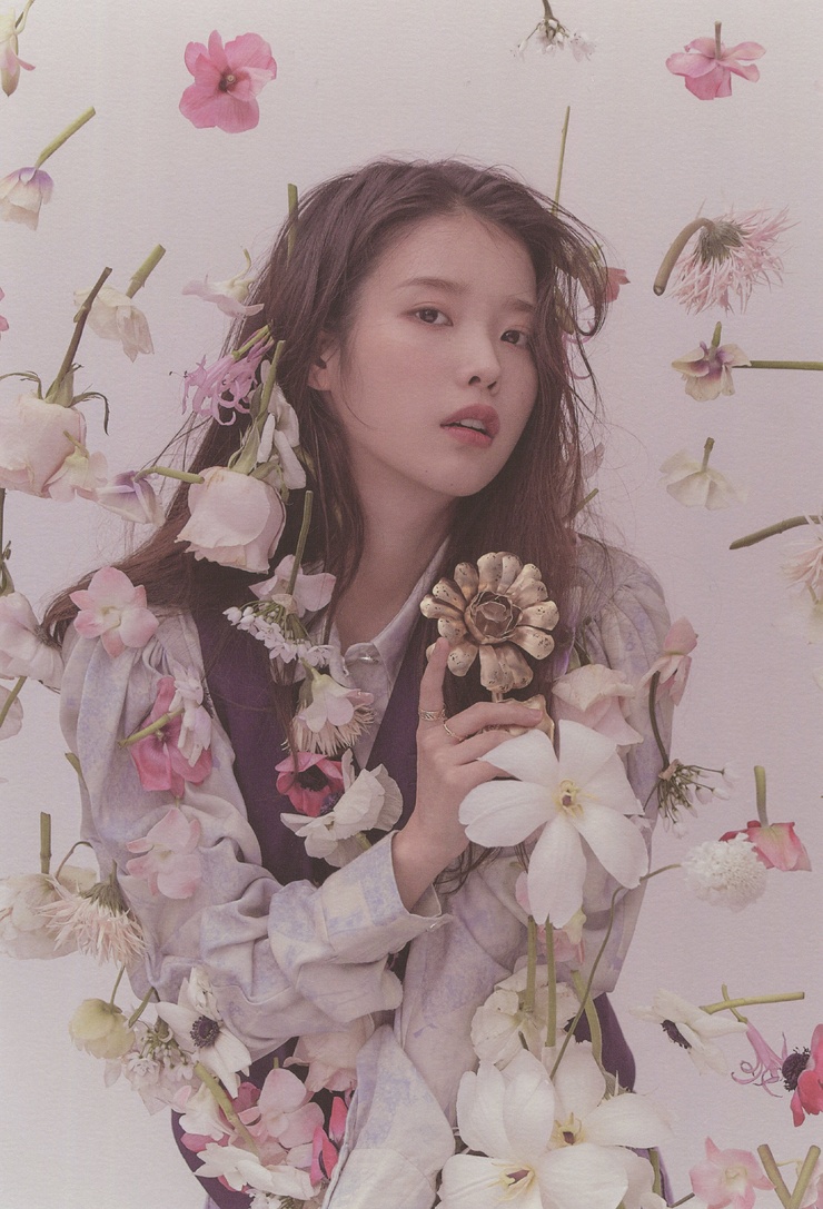 IU