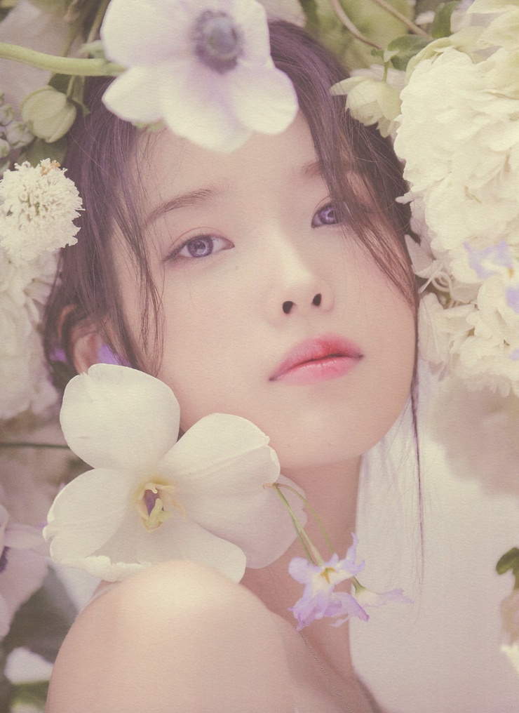 IU IU