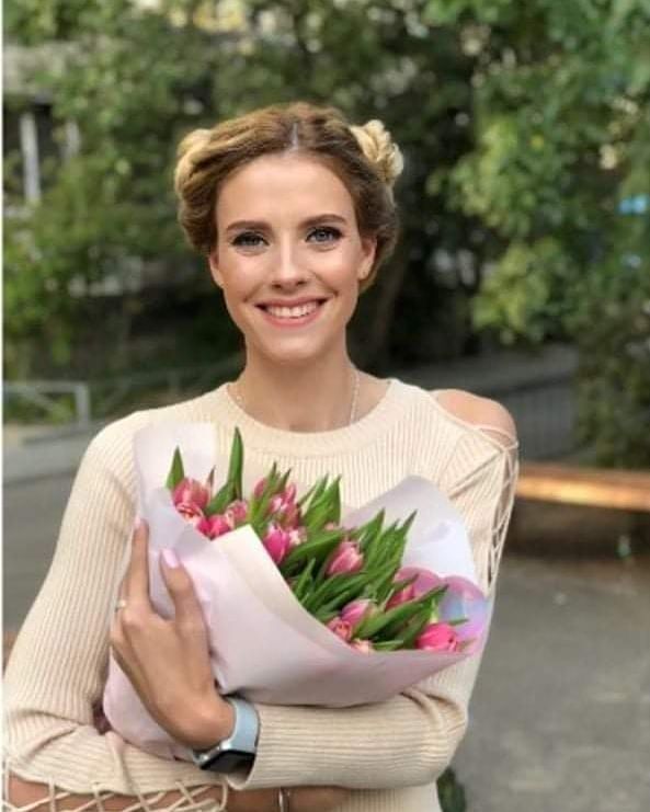 Yaroslava Mahuchikh Yaroslava Mahuchikh