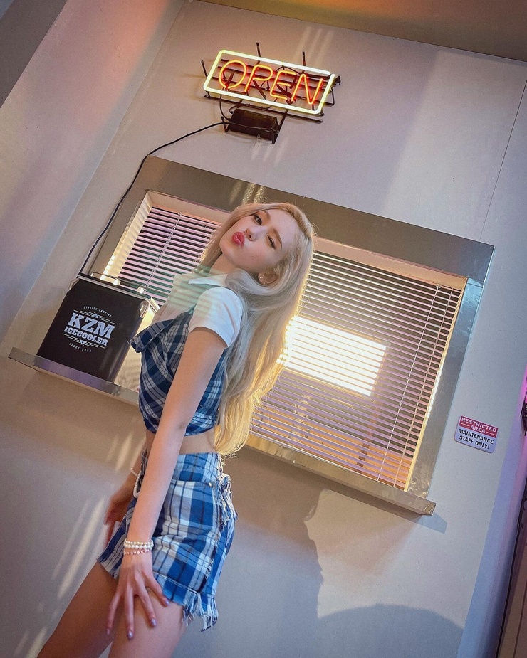 Jeon So Mi