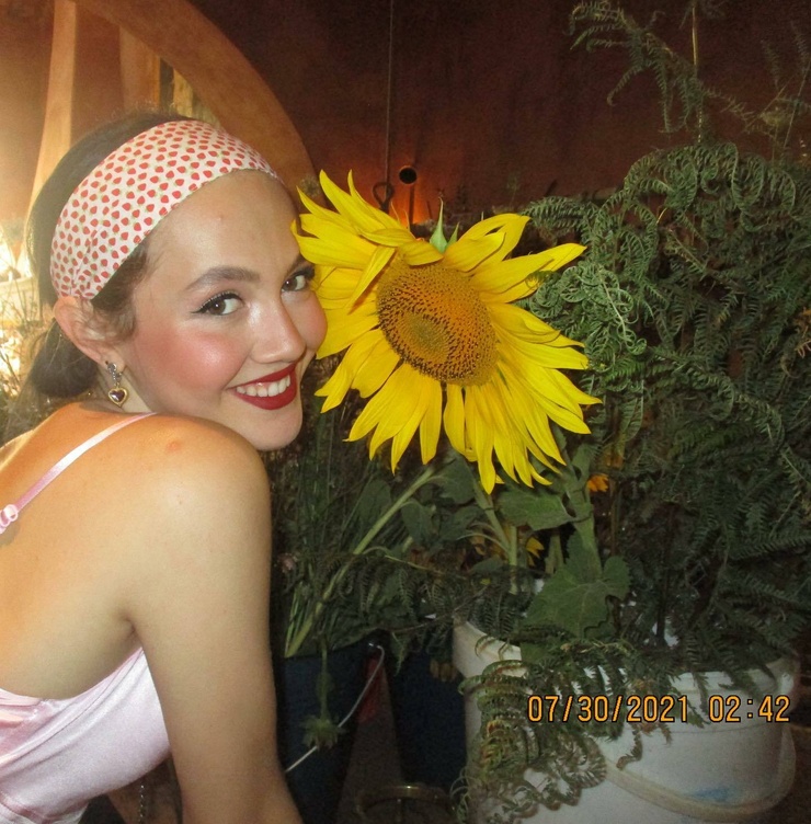 Iris Apatow
