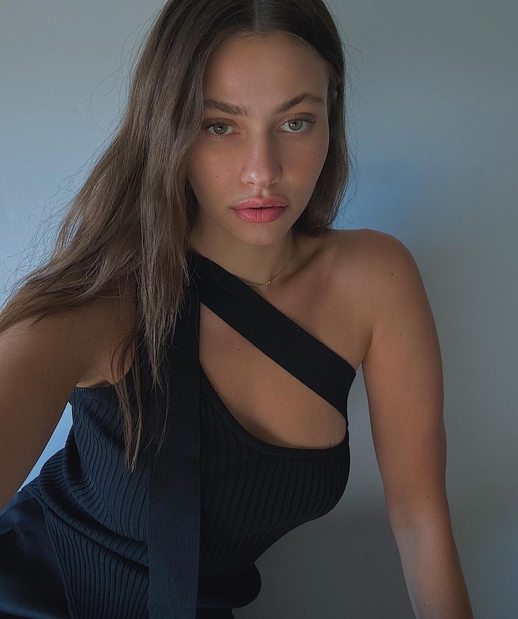 Yara Khmidan Yara Khmidan